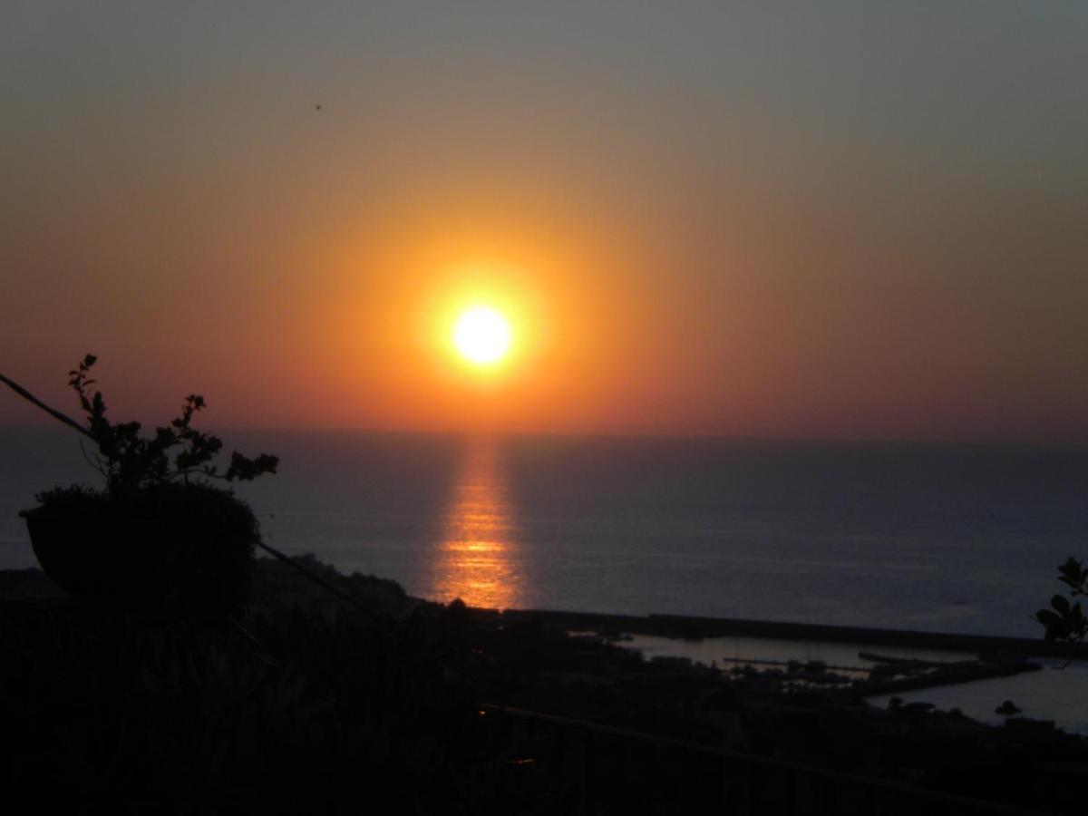 הוסטל Forio di Ischia Ring מראה חיצוני תמונה